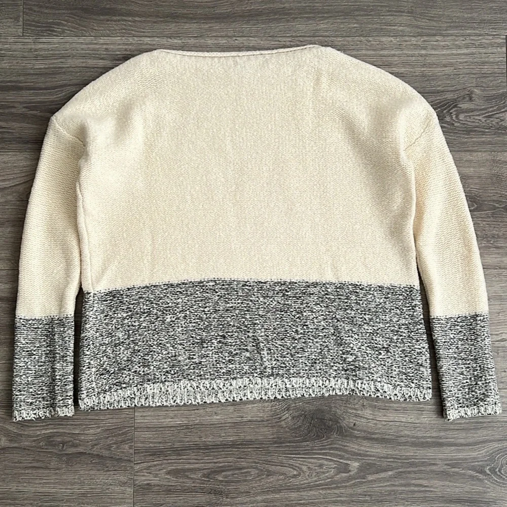 VINCE Wool Blend Sweater Size Small Relaxed Fit Neutral Silk Cashmere Minimalist